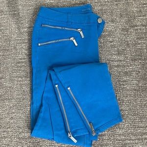 Michael Kors zipper detail electric blue jeans, size 6